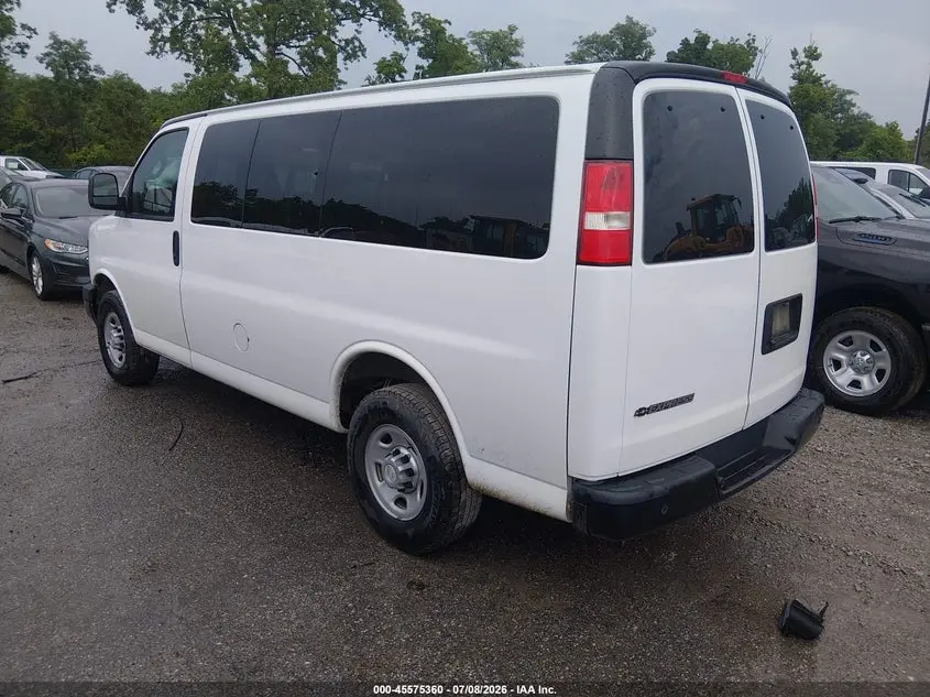 2017 CHEVROLET EXPRESS 2500 LS