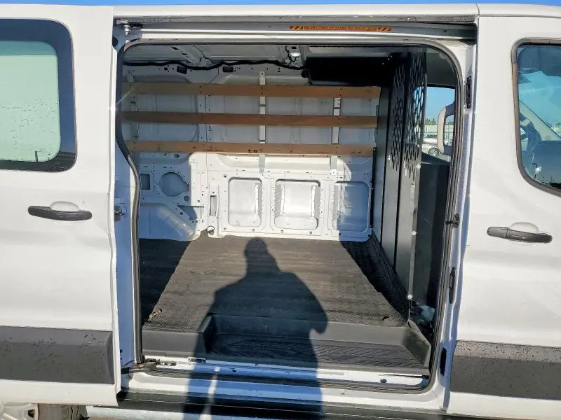 2025 FORD TRANSIT T-250  