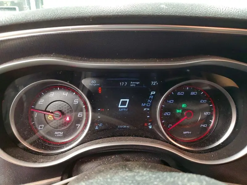2017 DODGE CHARGER SXT  