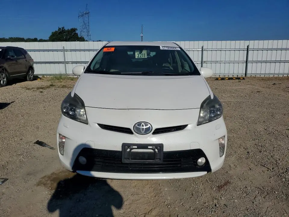 2013 TOYOTA PRIUS FIVE  