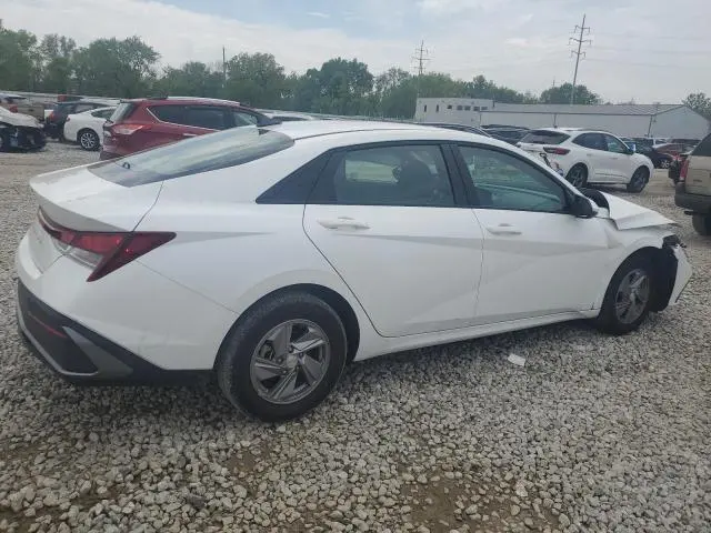2024 HYUNDAI ELANTRA SE  