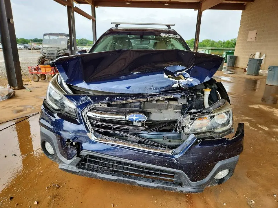 2018 SUBARU OUTBACK TOURING  