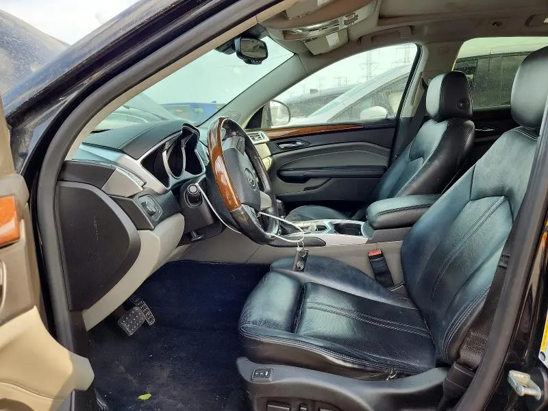 2011 CADILLAC SRX LUXURY COLLECTION  
