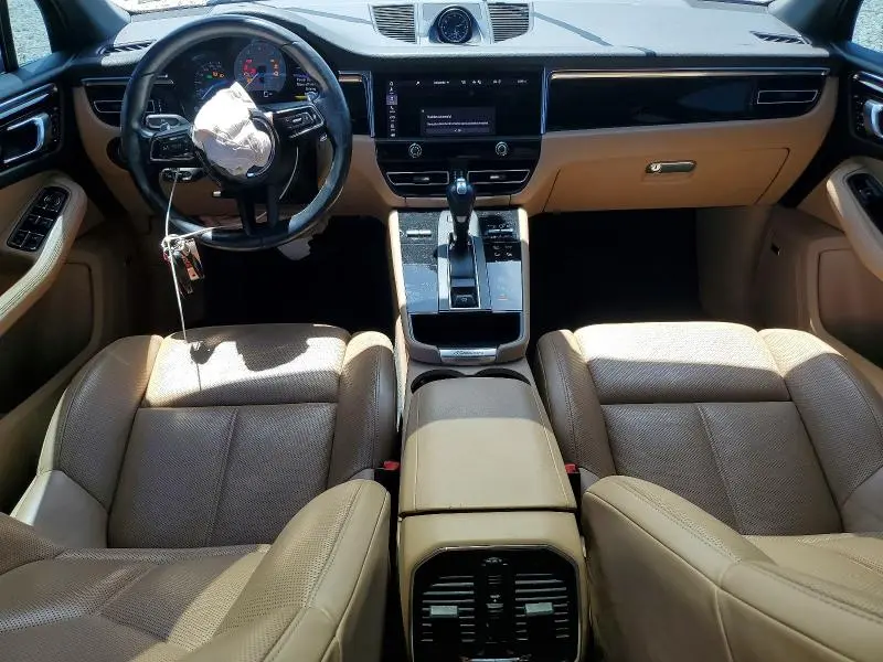 2024 PORSCHE MACAN S  