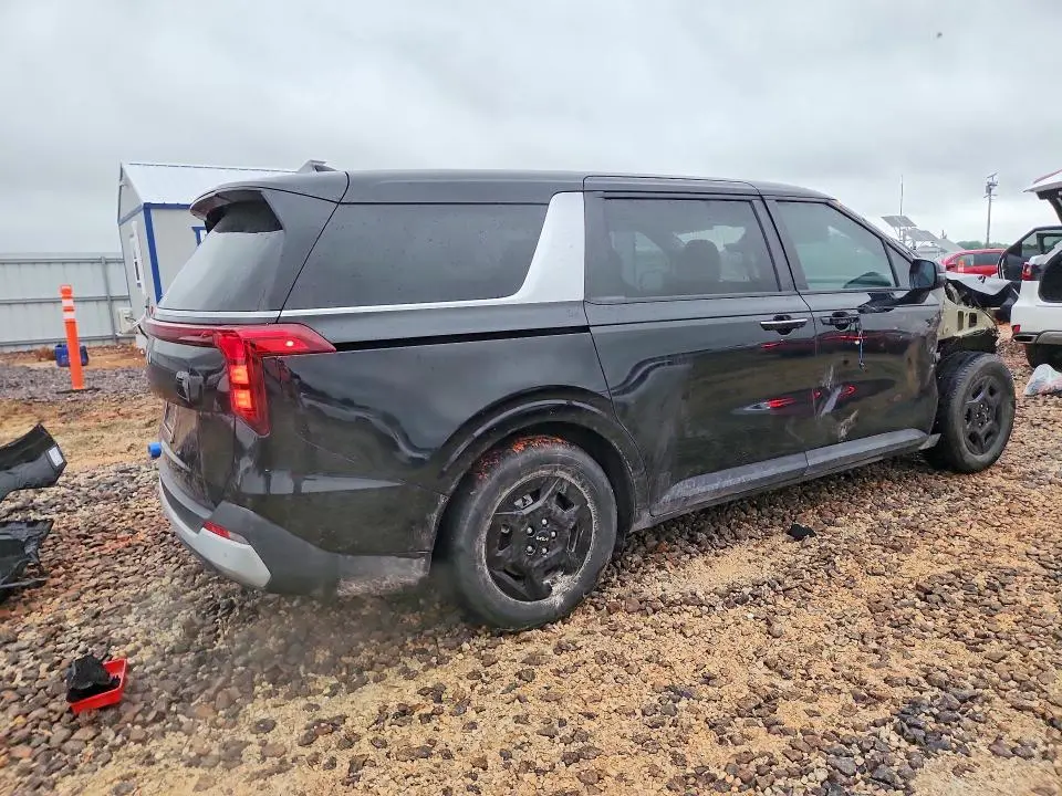 2025 KIA CARNIVAL LXS  