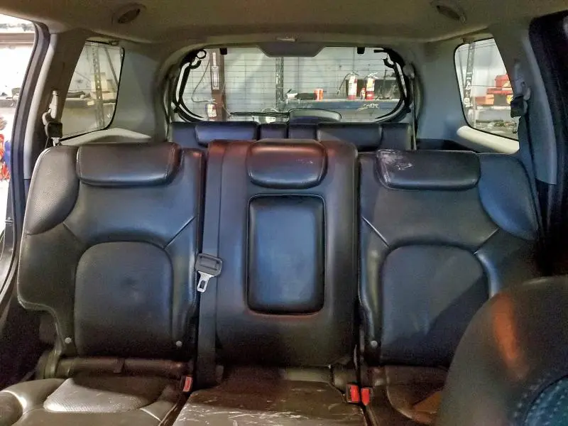 2011 NISSAN PATHFINDER S  