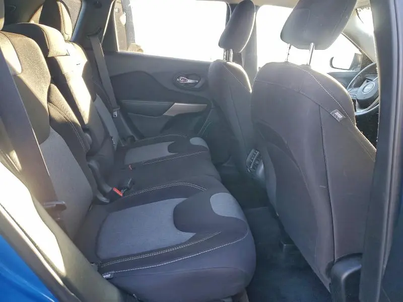 2017 JEEP CHEROKEE SPORT  