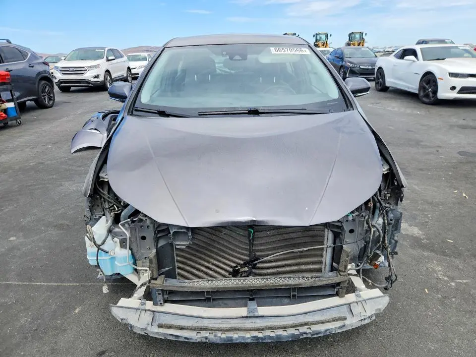 2017 TOYOTA PRIUS FOUR TOURING  