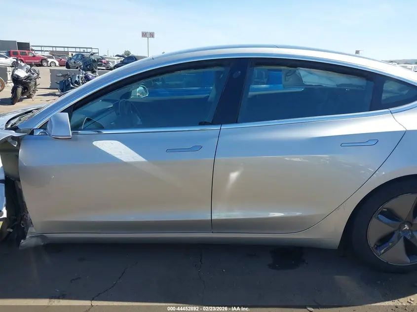 2018 TESLA MODEL 3  