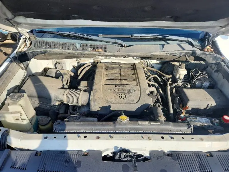 2014 TOYOTA TUNDRA CREWMAX SR5  