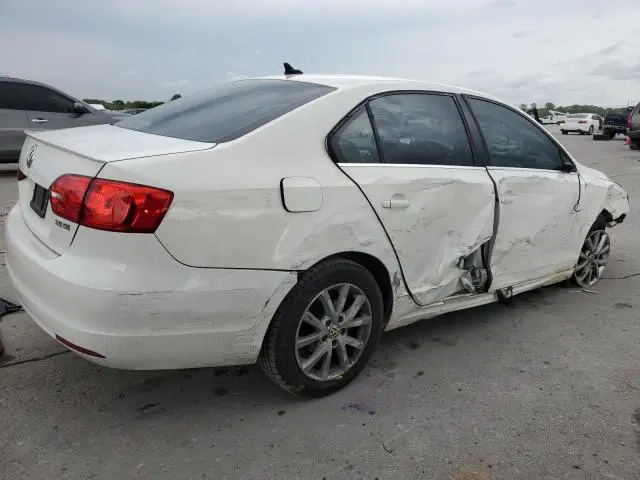 2013 VOLKSWAGEN JETTA SE  
