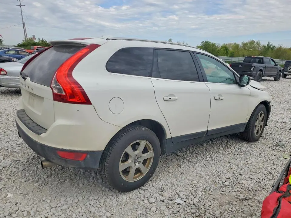 2012 VOLVO XC60 3.2  
