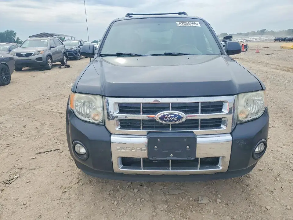 2011 FORD ESCAPE LIMITED  
