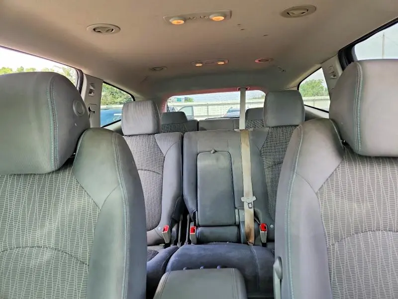2017 CHEVROLET TRAVERSE LS  