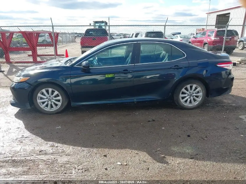 2018 TOYOTA CAMRY LE