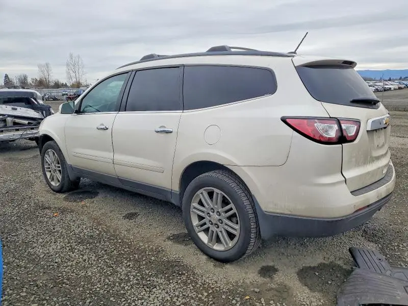 2015 CHEVROLET TRAVERSE LT  