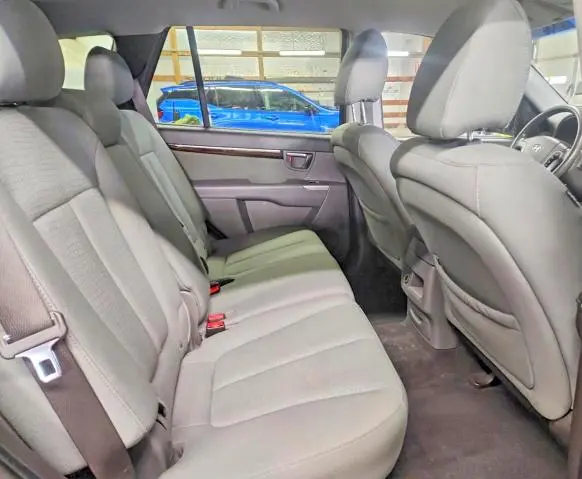 2010 HYUNDAI SANTA FE GLS  