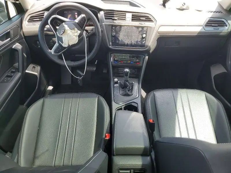 2024 VOLKSWAGEN TIGUAN SE  