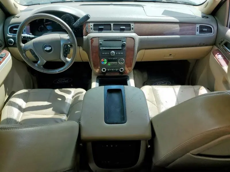 2013 CHEVROLET SUBURBAN C1500 LT  