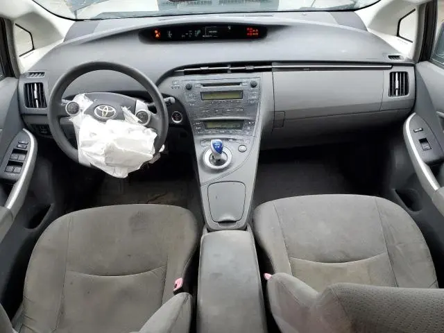 2010 TOYOTA PRIUS