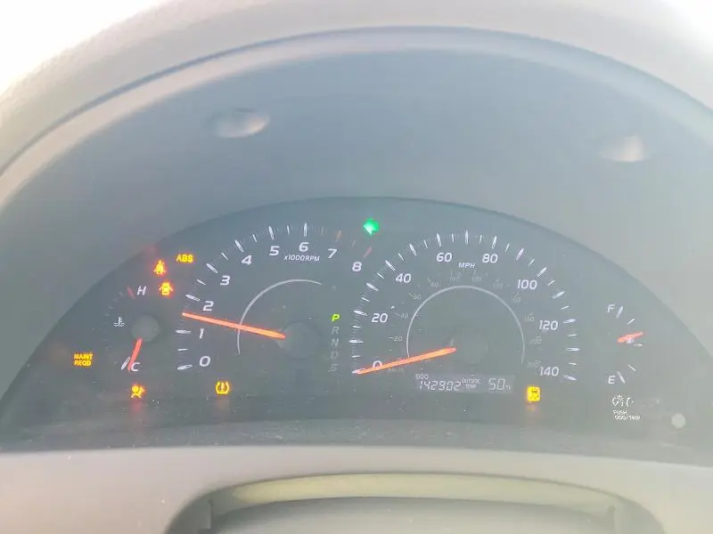 2011 TOYOTA CAMRY BASE  