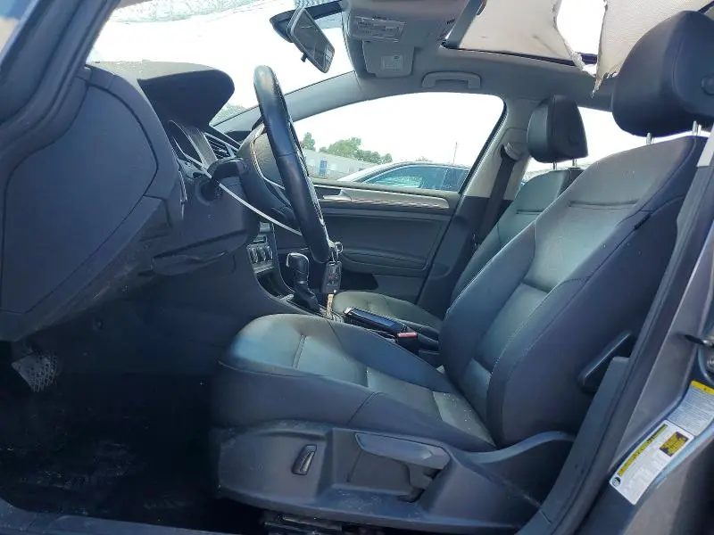 2015 VOLKSWAGEN GOLF   