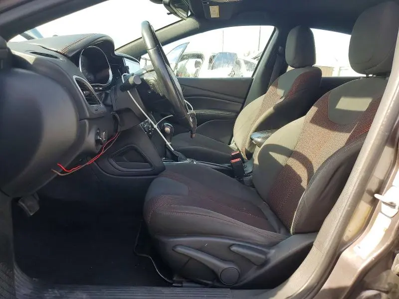 2016 DODGE DART SXT  