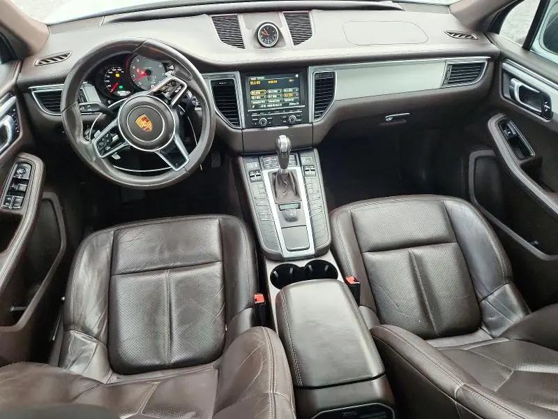 2016 PORSCHE MACAN S  