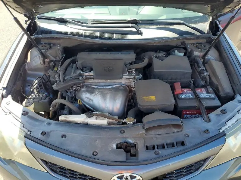 2014 TOYOTA CAMRY L  