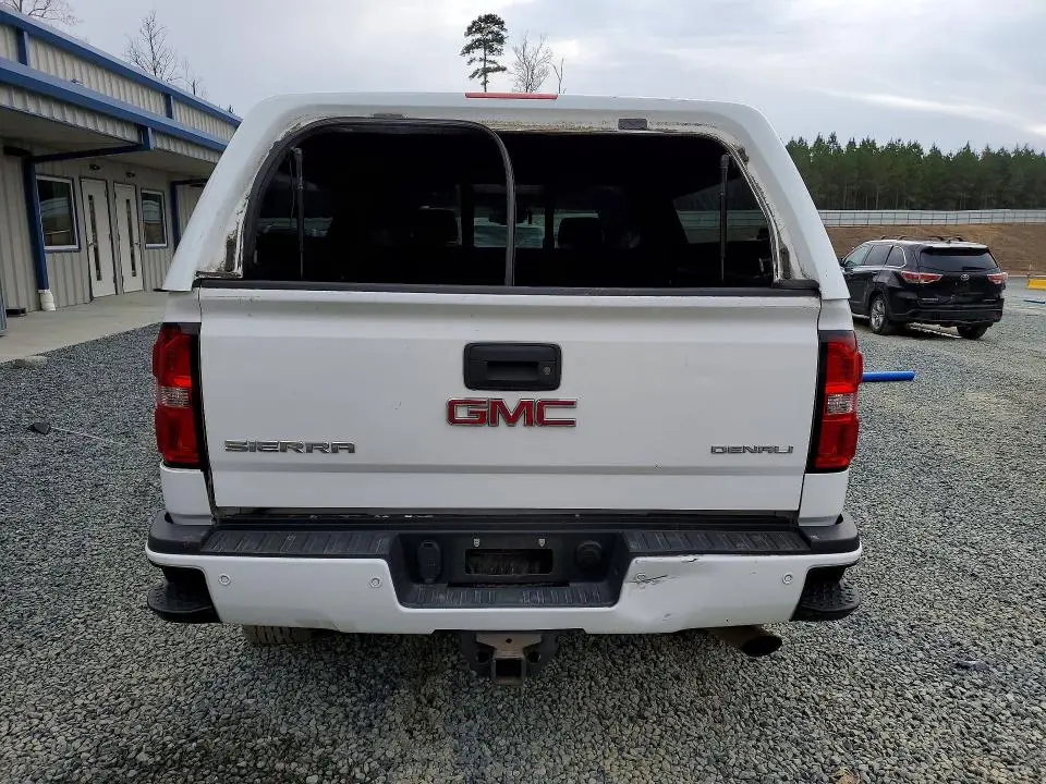 2016 GMC SIERRA K2500 DENALI  