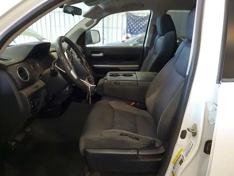 2014 TOYOTA TUNDRA SR5  