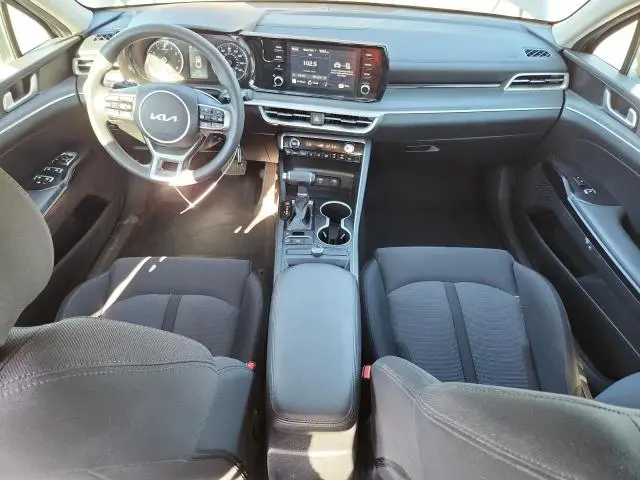 2022 KIA K5 LX  