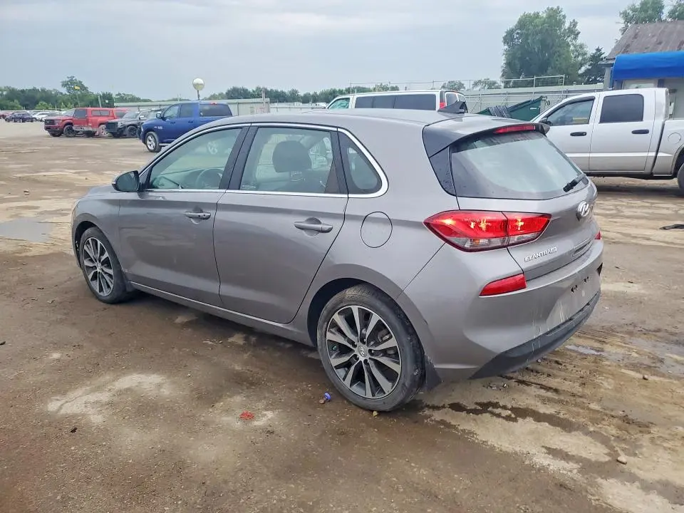 2020 HYUNDAI ELANTRA GT BASE  