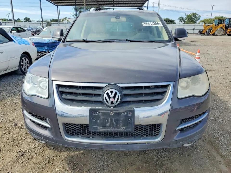 2010 VOLKSWAGEN TOUAREG V6  