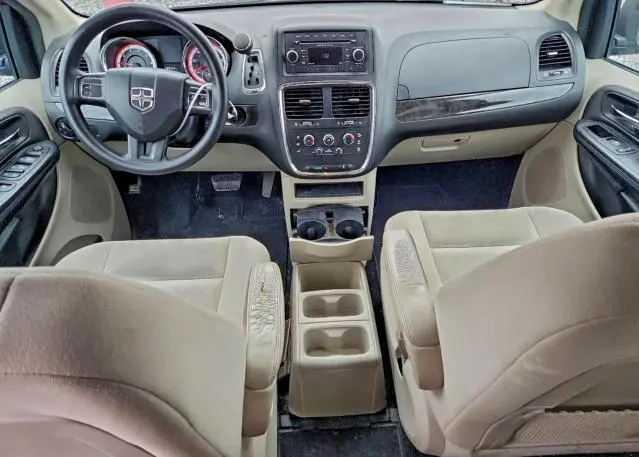 2015 DODGE GRAND CARAVAN SE  