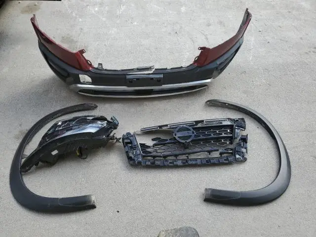 2023 NISSAN PATHFINDER SV  