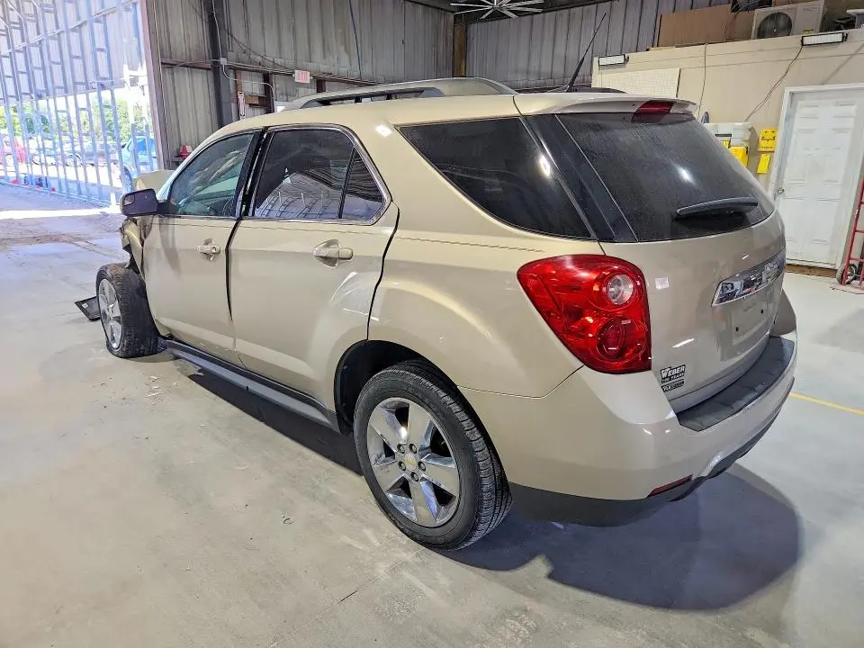 2012 CHEVROLET EQUINOX LT  