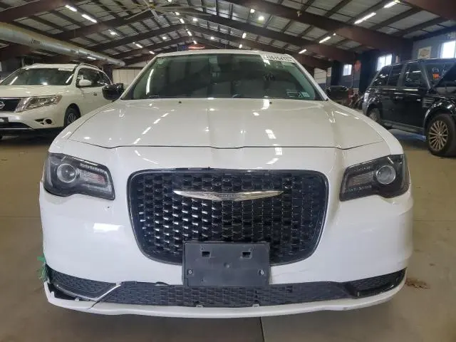 2018 CHRYSLER 300 TOURING  