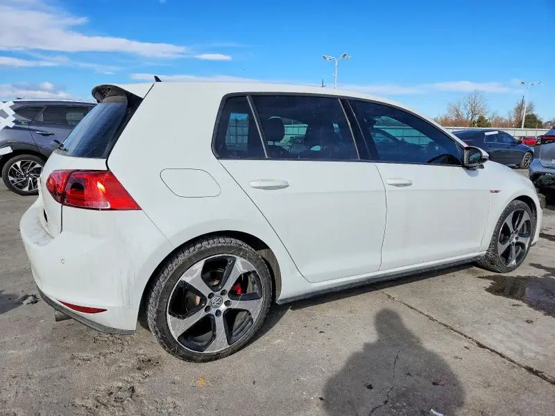 2015 VOLKSWAGEN GTI   