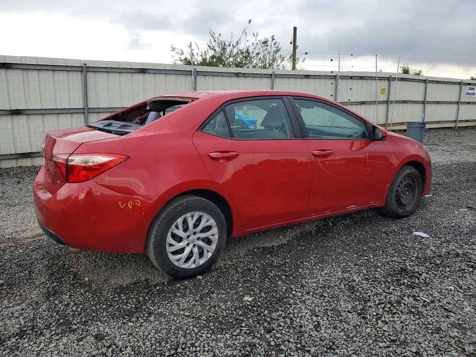 2017 TOYOTA COROLLA LE  