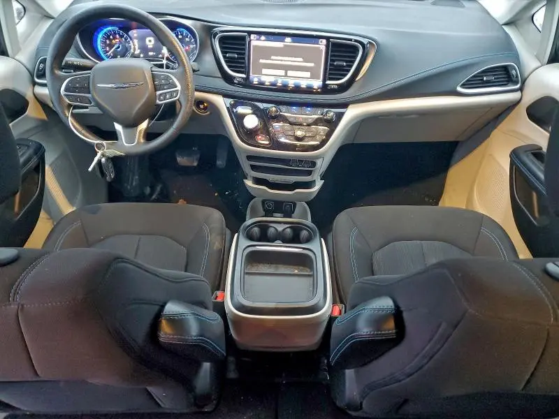 2021 CHRYSLER PACIFICA TOURING  