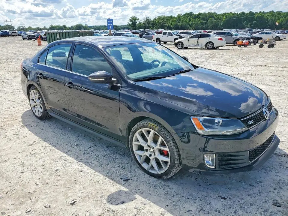 2014 VOLKSWAGEN JETTA GLI  