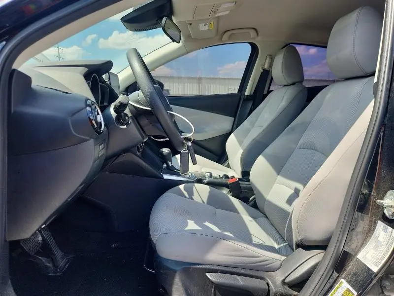 2019 TOYOTA YARIS LE  