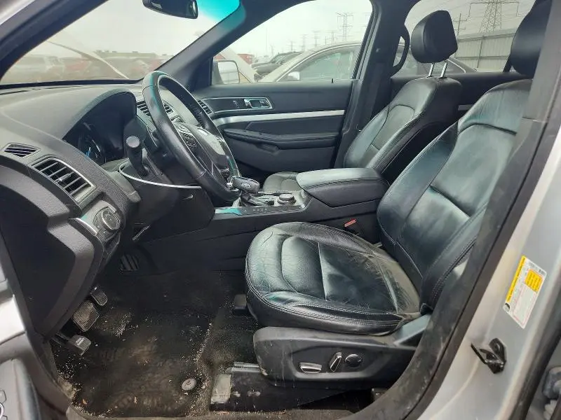 2017 FORD EXPLORER XLT  
