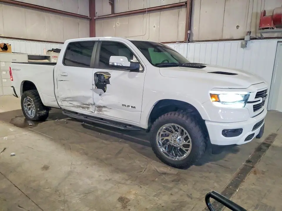 2020 RAM 1500 LARAMIE  