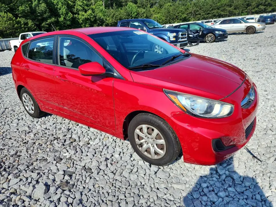 2014 HYUNDAI ACCENT GS  