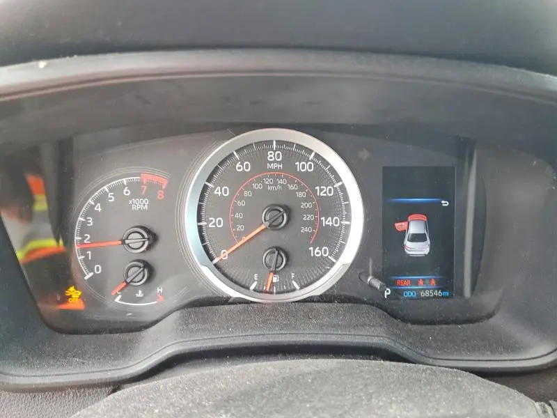 2021 TOYOTA COROLLA SE  