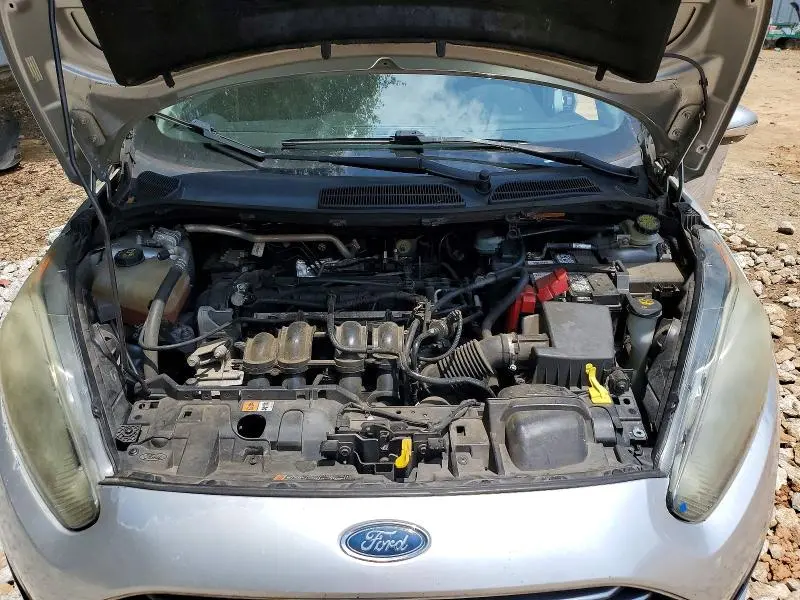 2016 FORD FIESTA SE  