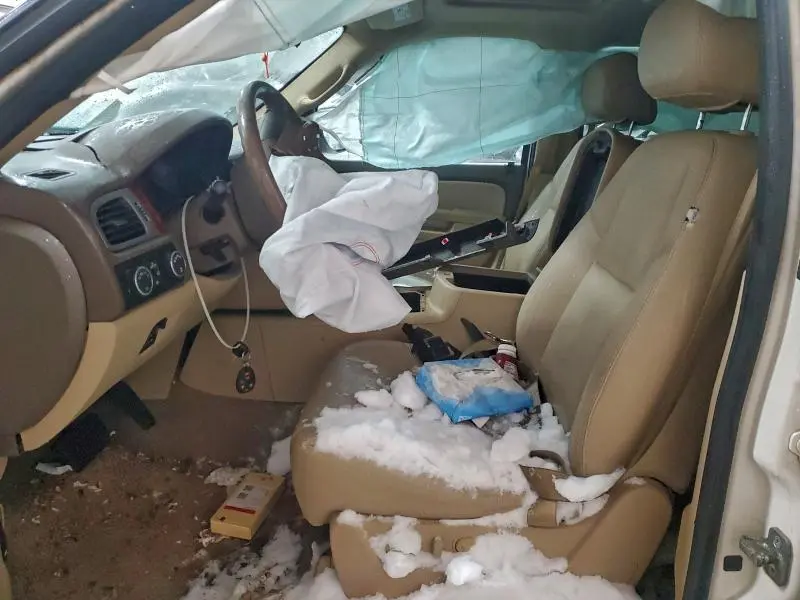 2011 CHEVROLET SUBURBAN K1500 LTZ  