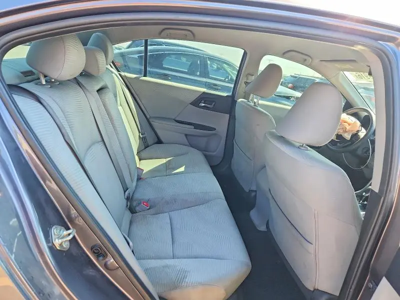 2017 HONDA ACCORD LX  